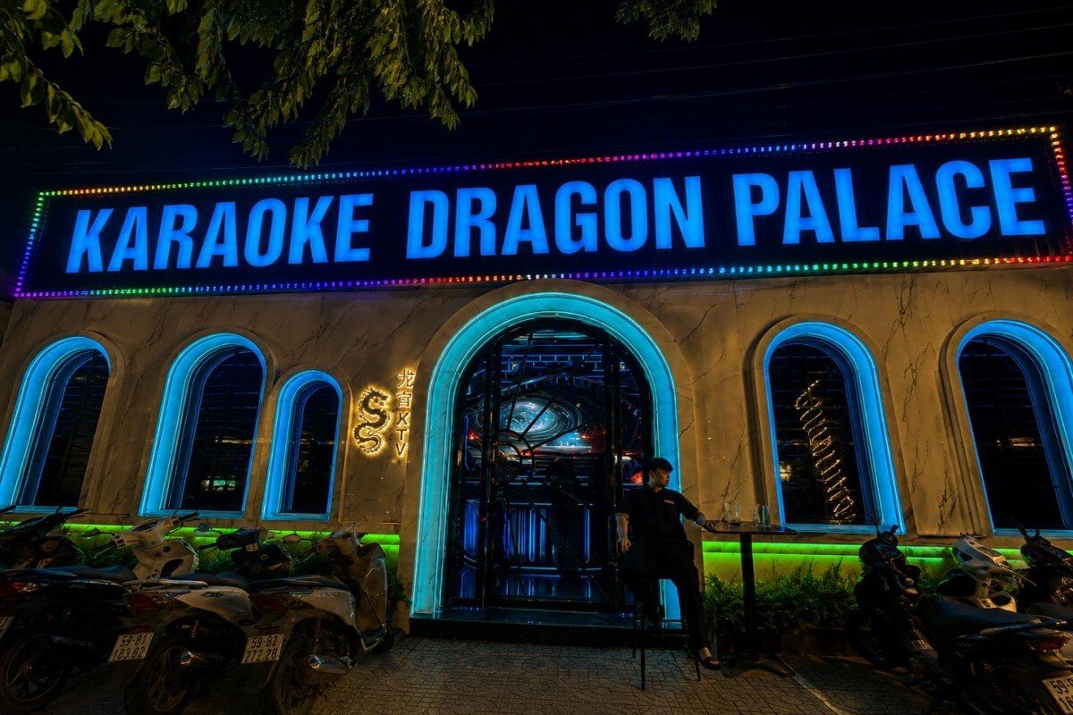 Dragon Palace Ho Chi Minh karaoke room